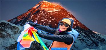 زن نپالی رکورد سریعترین زن صعود به قله اورست را شکست
