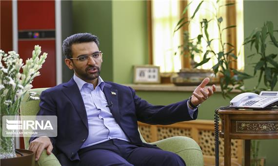 جهرمی: انرژی مان بجای توسعه صرف چالش ها می شود