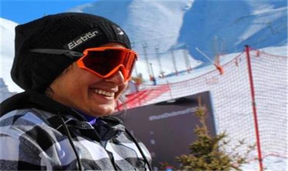 دادستانی حق ورود به ماجرای ممنوع‌الخروجی سرمربی تیم اسکی زنان را دارد