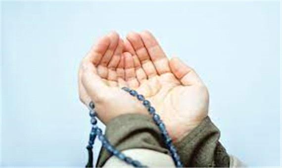 احکام/ حکم فقهی دعا کردن به زبان فارسی در قنوت نماز