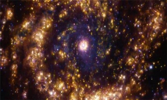 تصویری از یک گرداب طلایی در دل کهکشان!