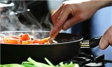 7 راهکار ساده برای کاهش مصرف روغن در آشپزخانه