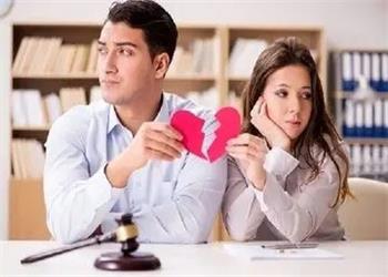 10 تغییر عجیب در برنامه روزانه یک مرد قبل از درخواست طلاق
