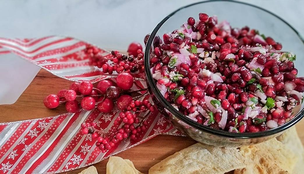 طرز تهیه سالاد لوبیا قرمز و انار؛ ویژه شب یلدا