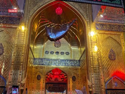 لحظه‌های ناب معنویت در حرم امام حسین(ع)