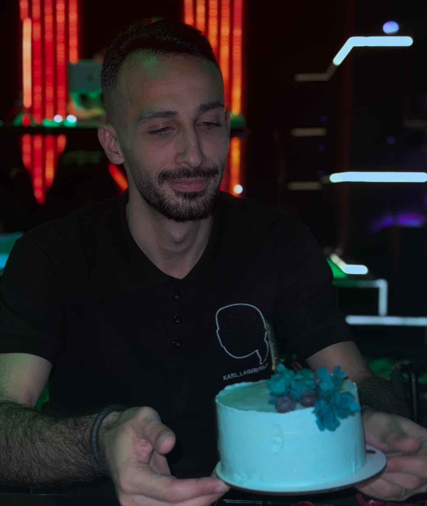 آریا بانو