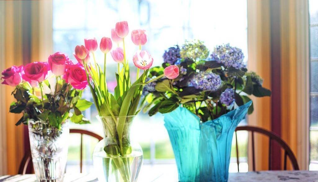 چگونه دسته گل طبیعی را برای مدت بیشتری حفظ کنیم