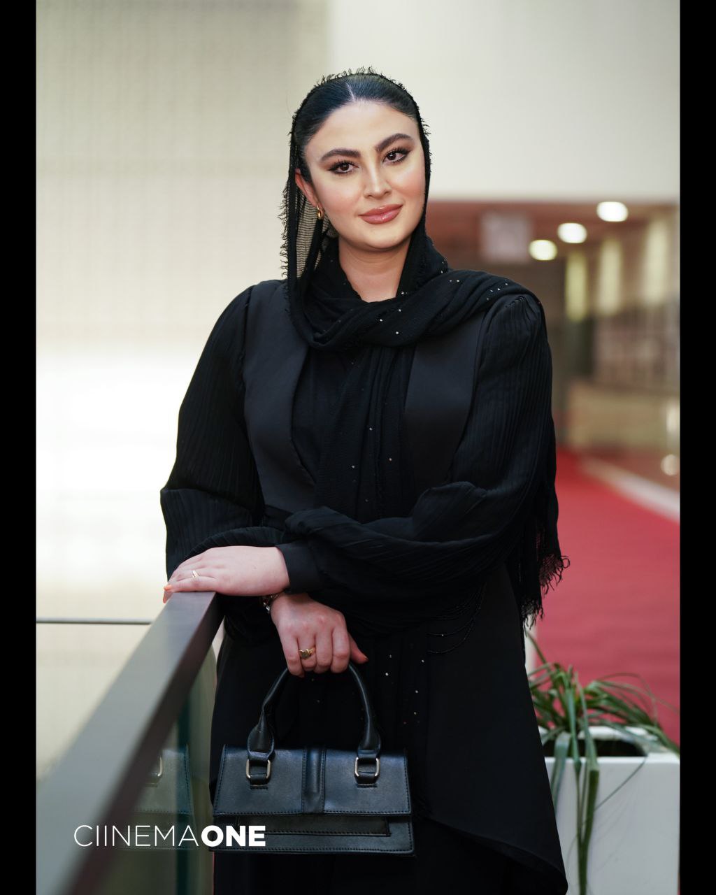 آریا بانو