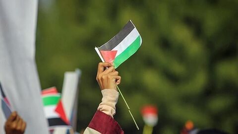 برافراشته شدن پرچم فلسطین مقابل ساختمان دولت اسکاتلند