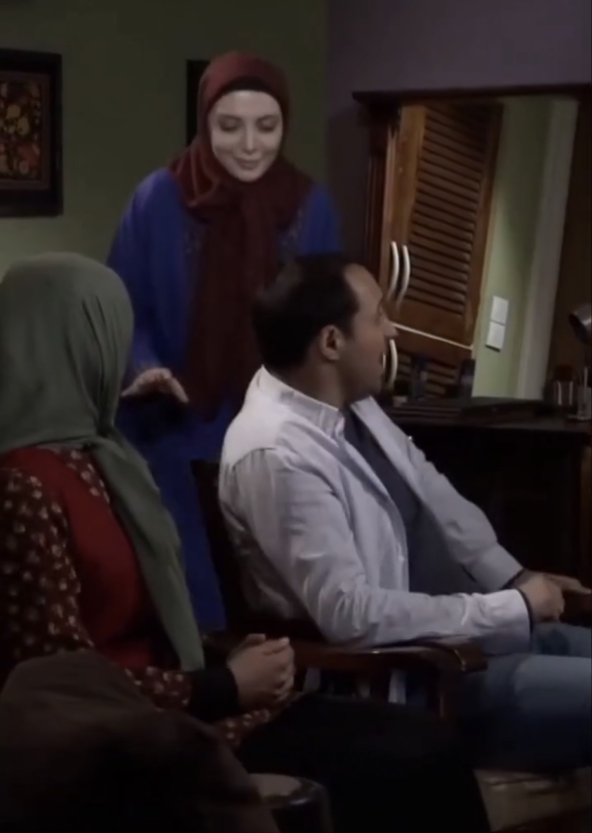 دعوای اینا بعد مرگ زن بابا هم تموم نشد!