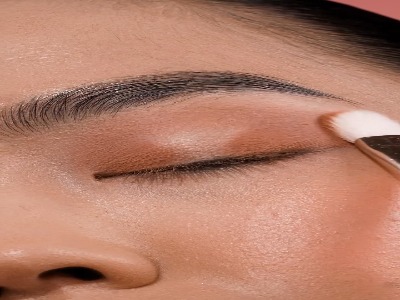 آموزش آرایش چشم خیره کننده