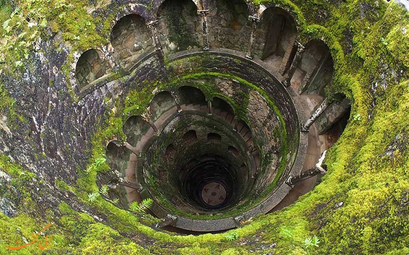 چاه های ماسونری در قصر کوئینتادارگالیرا در پرتغال