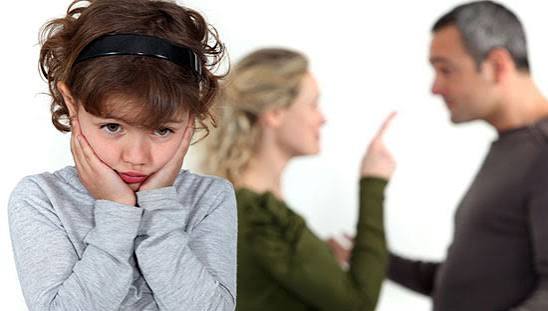 وسط دعواهای پدر و مادرم بدجور گیر کردم