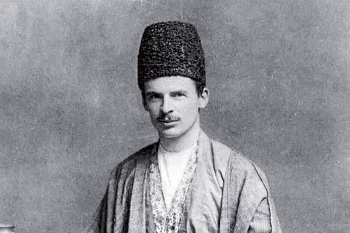 آموزگار زبان فارسی ادوارد براون: میرزا محمدباقر بواناتی بانی آیین چند دینی