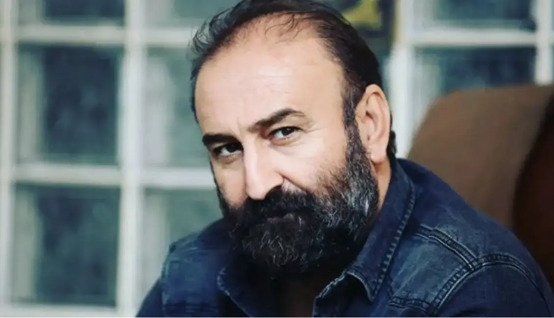 شفاف سازی مهران احمدی درباره میزان دستمزدش در سینمایی «مصادره» و «سگ‌بند»