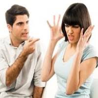 خواستگارم هر روز تهدیدم می‌کند