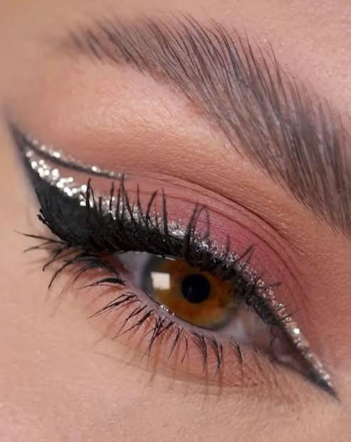 آموزش خط‌چشم گرافیکی