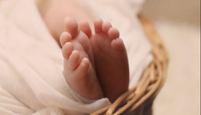 ۹۰ درصد نوزادان با کف پای صاف متولد می‌شوند
