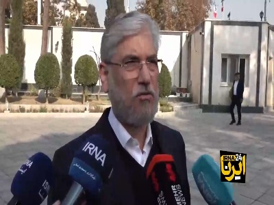 وزیر علوم: منحل کردن یا ادغام دانشگاه پیام نور مطرح نیست