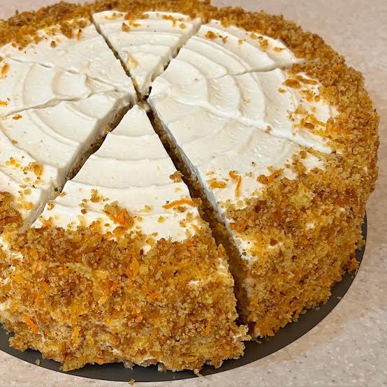 کیک هویج با کرم پنیری