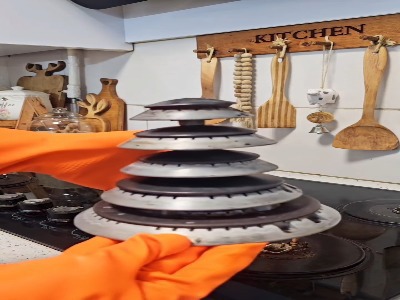 سرشعله های چربی گرفته رو تمیز کن