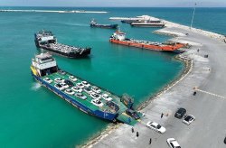 اعمال محدودیت تردد دریایی در بنادر کیش، چارک و آفتاب در پی هشدار هواشناسی