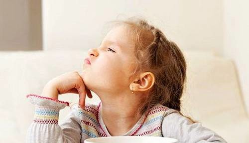 چه زمان کج خلقی کودک شروع می شود؟