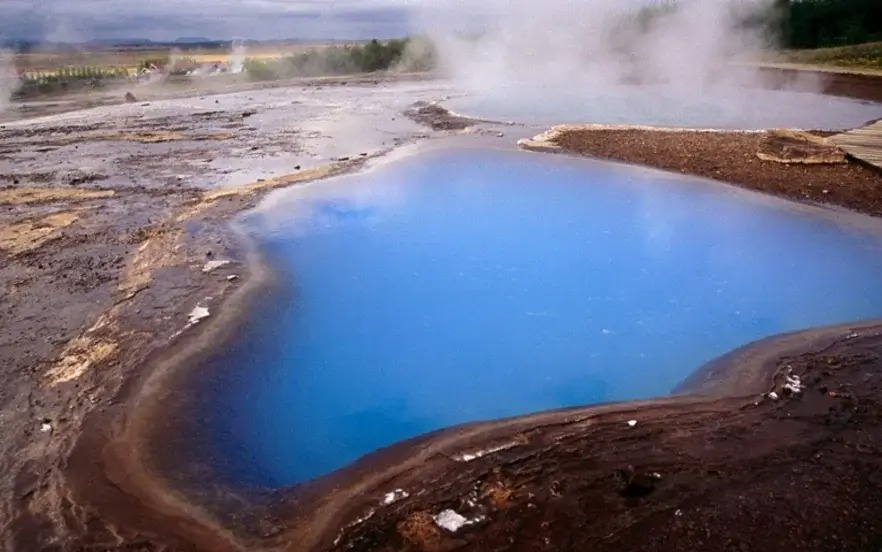 لیست کامل آب گرم های طبیعی اطراف مشهد