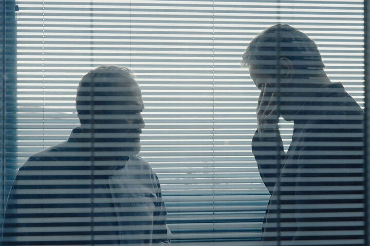 غوطه‌ور در برزخ کش‌آمدگی؛ وقتی تابو همجنس‌گرایی صرفا ابزار تبلیغات است