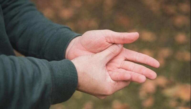 سرمای زمستان با دست و پا چه می‌کند؟