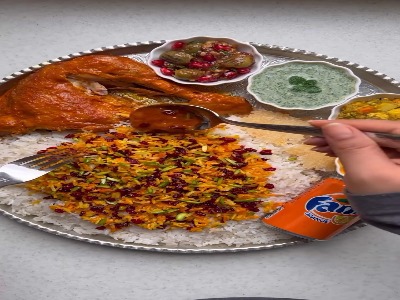 زرشک پلو با مرغ رستورانی