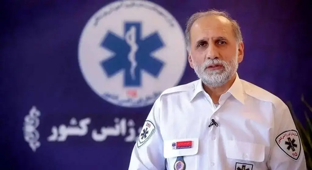 تفکیک مصدومان به نظامی و غیرنظامی از سوی اورژانس، حرفه‌ای نیست/ نگاه اورژانس شفاف و مشخص است؛ نجات جان انسان‌ها، بدون تبعیض