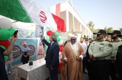 زنگ انقلاب در کیش نواخته شد / آغاز برنامه‌های گرامیداشت دهه مبارک فجر