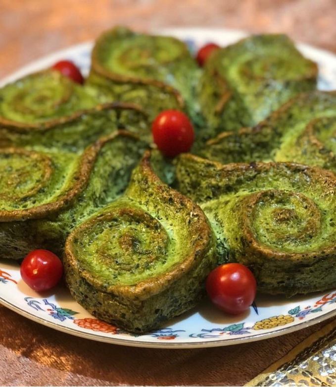 کوکو سبزی بدون یک روغن رژیمیه