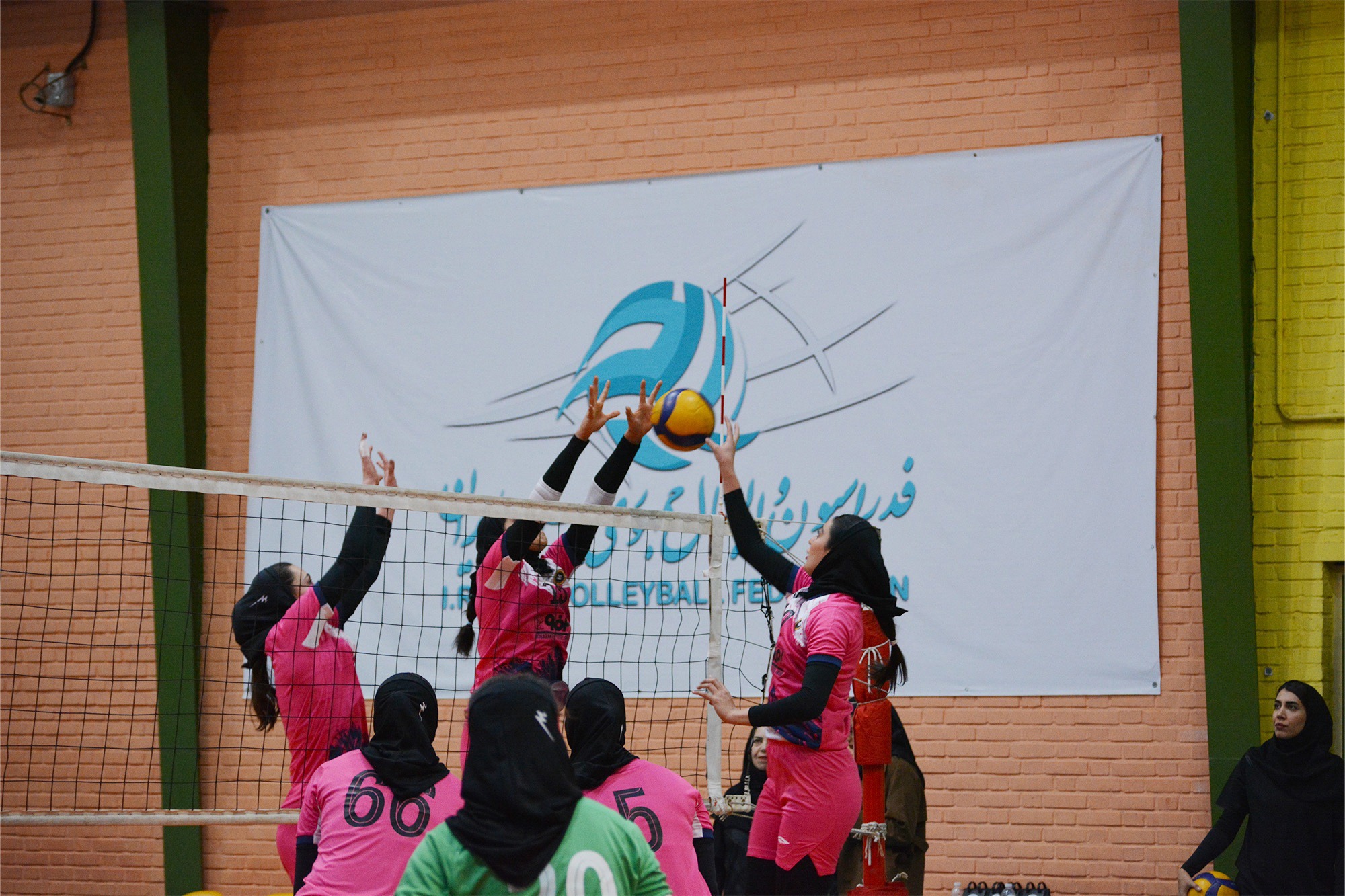 پیروزی قاطع نماینده ایران مقابل نپال