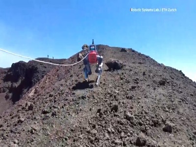 سگ رباتیک فوران‌های آینده آتشفشانی را بو می‌کشد!