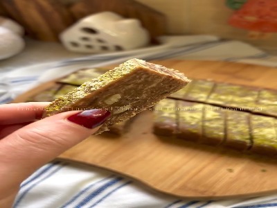 با حلوای خرمایی روزت شیرین میشه