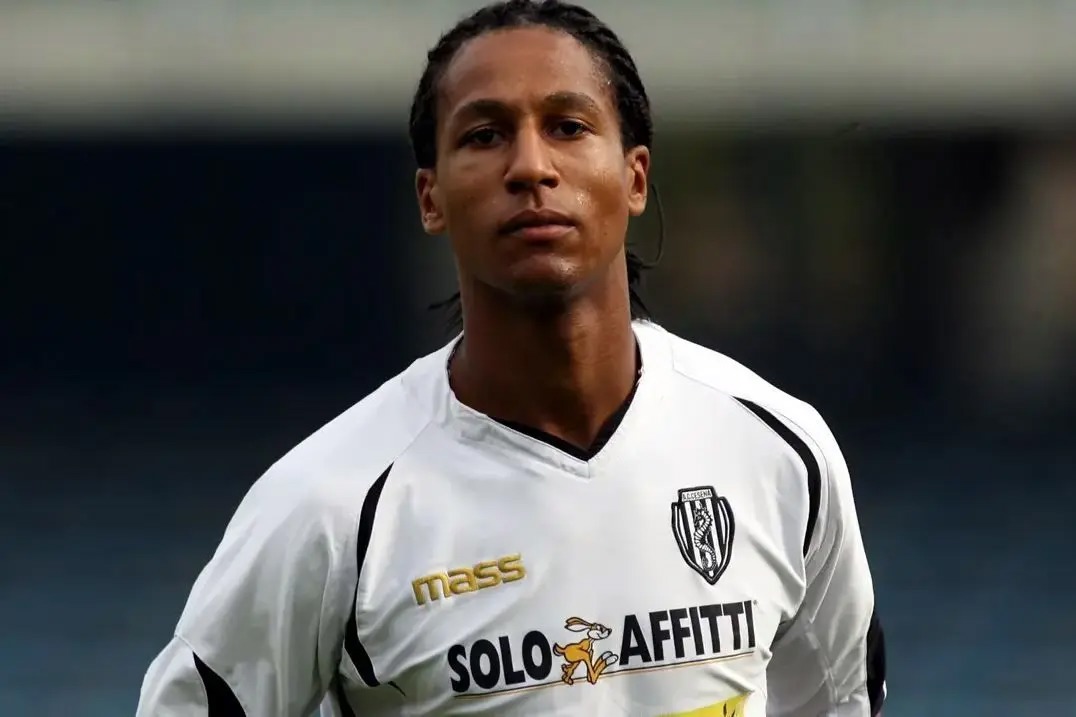 بازیکن فوتبال ایتالیا ناپدید و جسدش پیدا شد | سری‌آ در سوگ