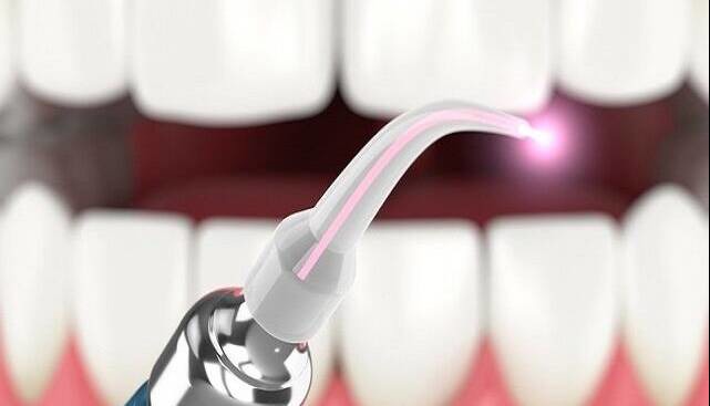 چرا دندان‌ها «حساس» می‌شوند؟