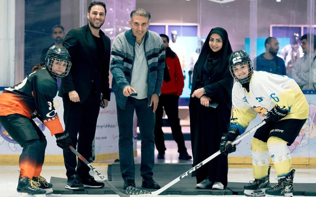 پیروزی پرگل پنگوئن های آیس باکس مقابل آیس استارز