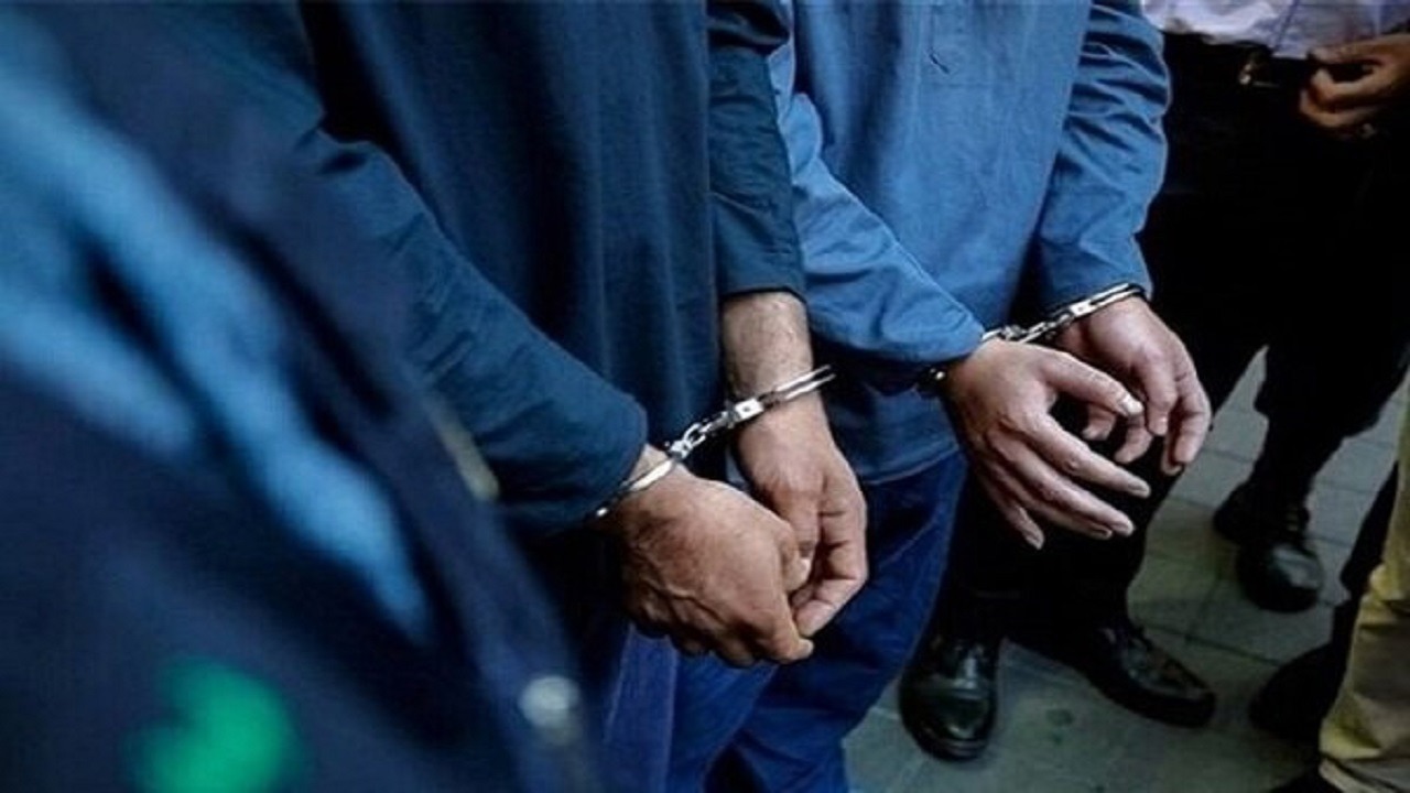 بخشش قاتل پدر و پسر بعد از ۱۹ سال