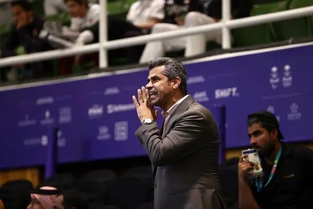 هادی ساعی: نعمت زاده باید برود و از اول کارش را شروع کند