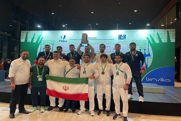 تیم کشتی آزاد دانشجویان قهرمان شد