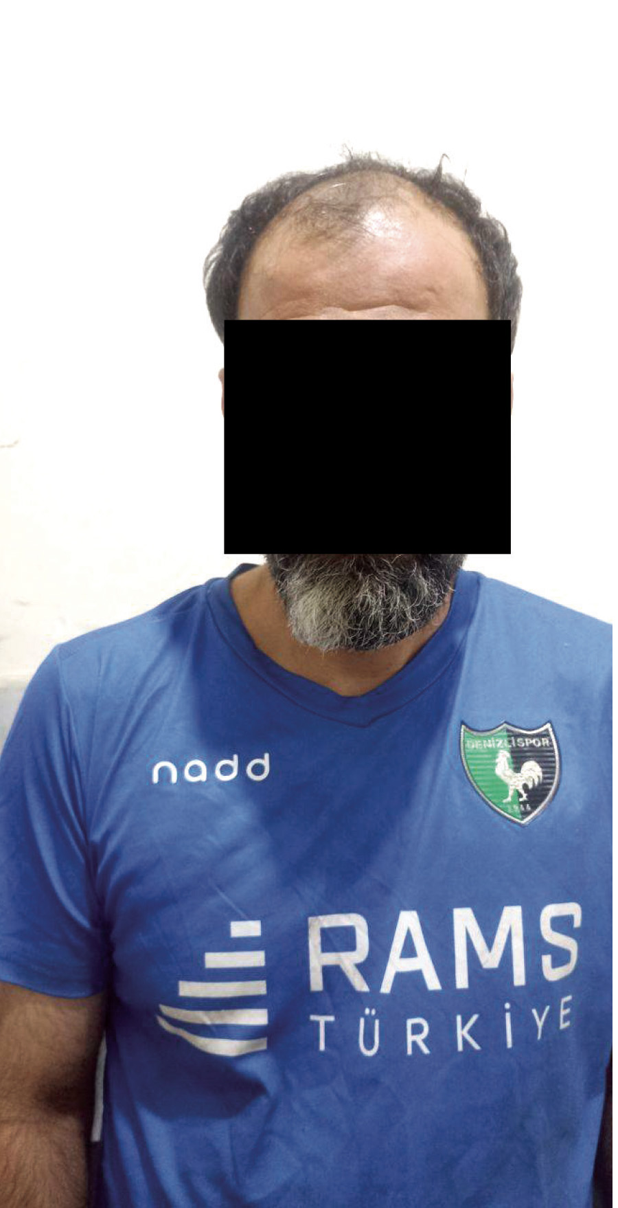آریا بانو