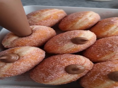 پیراشکی مغزدار کافی شاپی