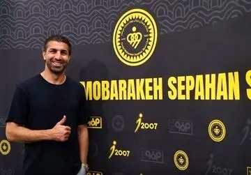 بزرگ‌ترین اشتباهم خداحافظی زودهنگام از تیم ملی بود؛ می‌توانستم ۱۵۰ بازی ملی داشته باشم!