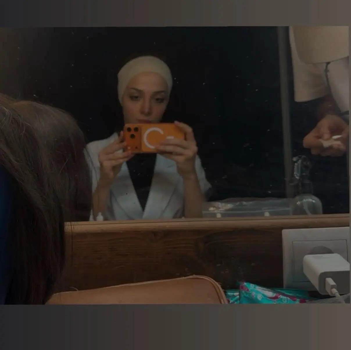 آریا بانو