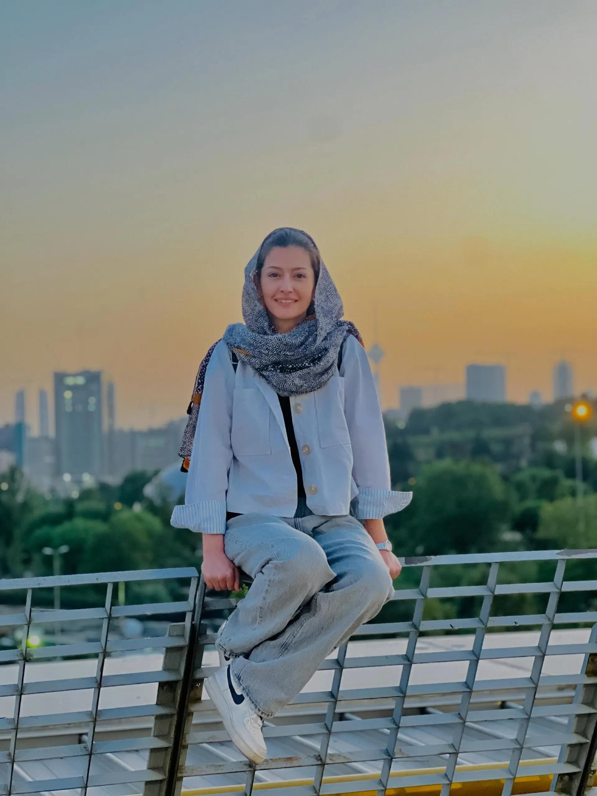 آریا بانو