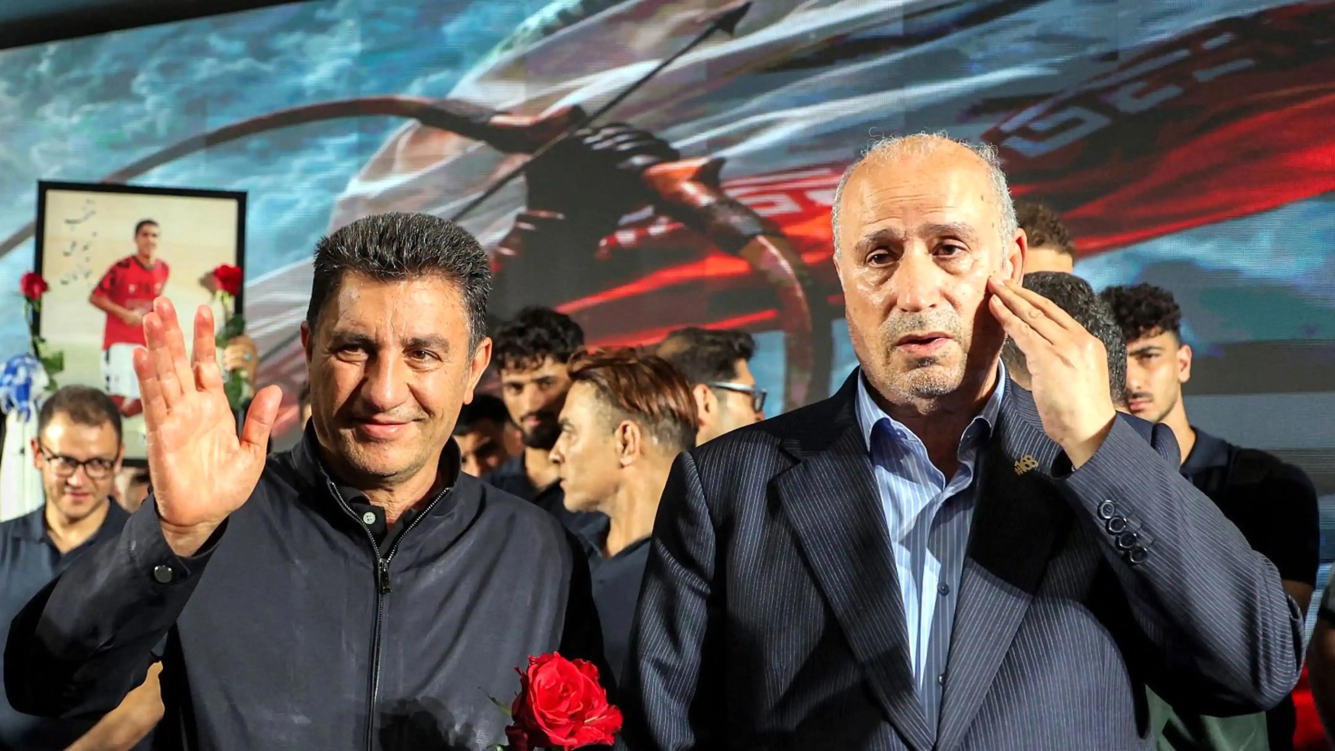 جزئیات جنجالی از پاداش ۳۵۰ میلیاردی تیم ملی فوتبال؛ ۱۴۰ میلیارد برای قلعه نویی، صد و اندی برای ۵۰ نفر!