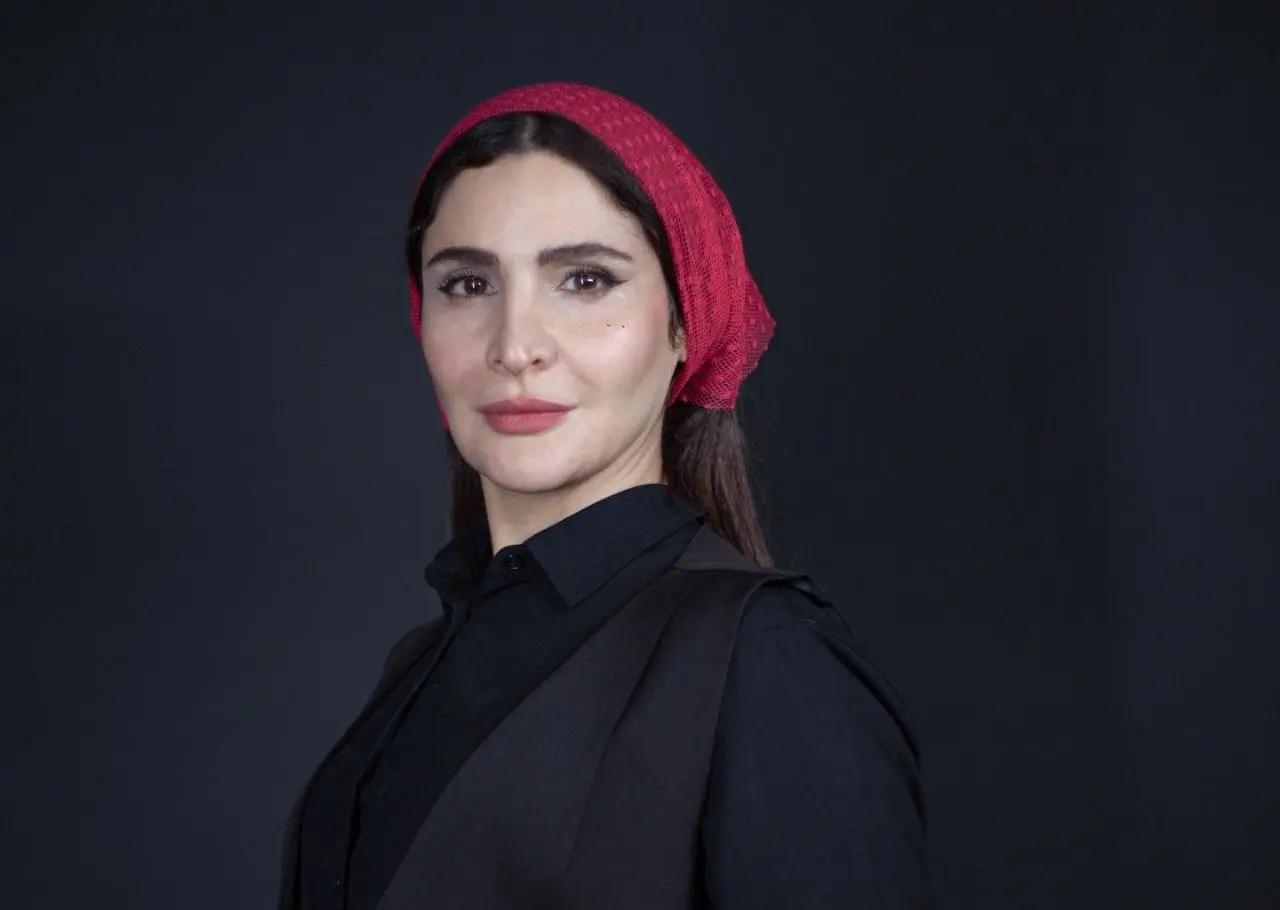 آریا بانو